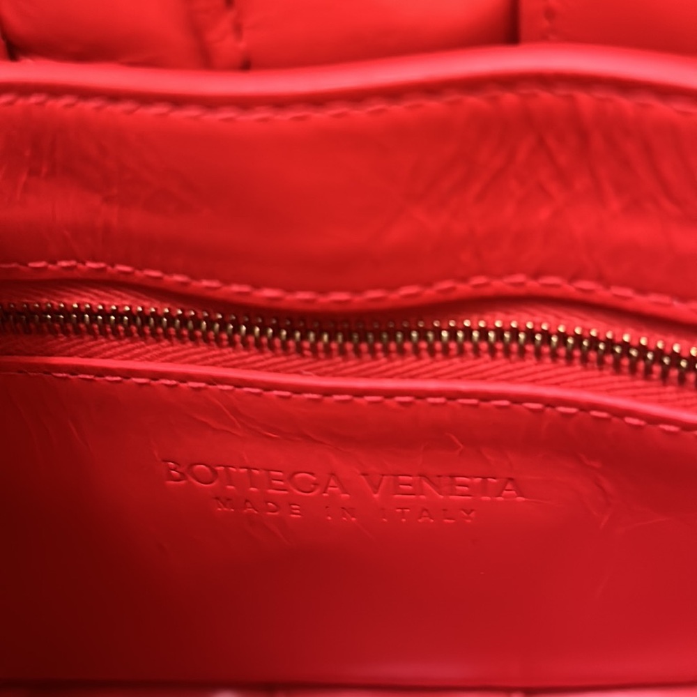 Bottega Veneta - Picture 6 of 6